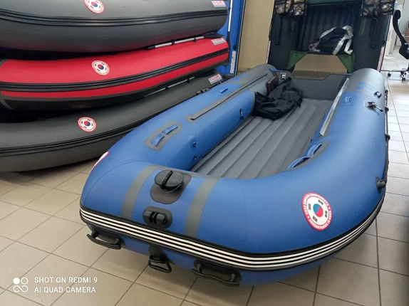 Лодка MISHIMO RIVER JET 410 под водомет