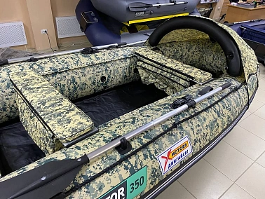 Надувная лодка GLADIATOR E350 (X-MOTORS EDITION)