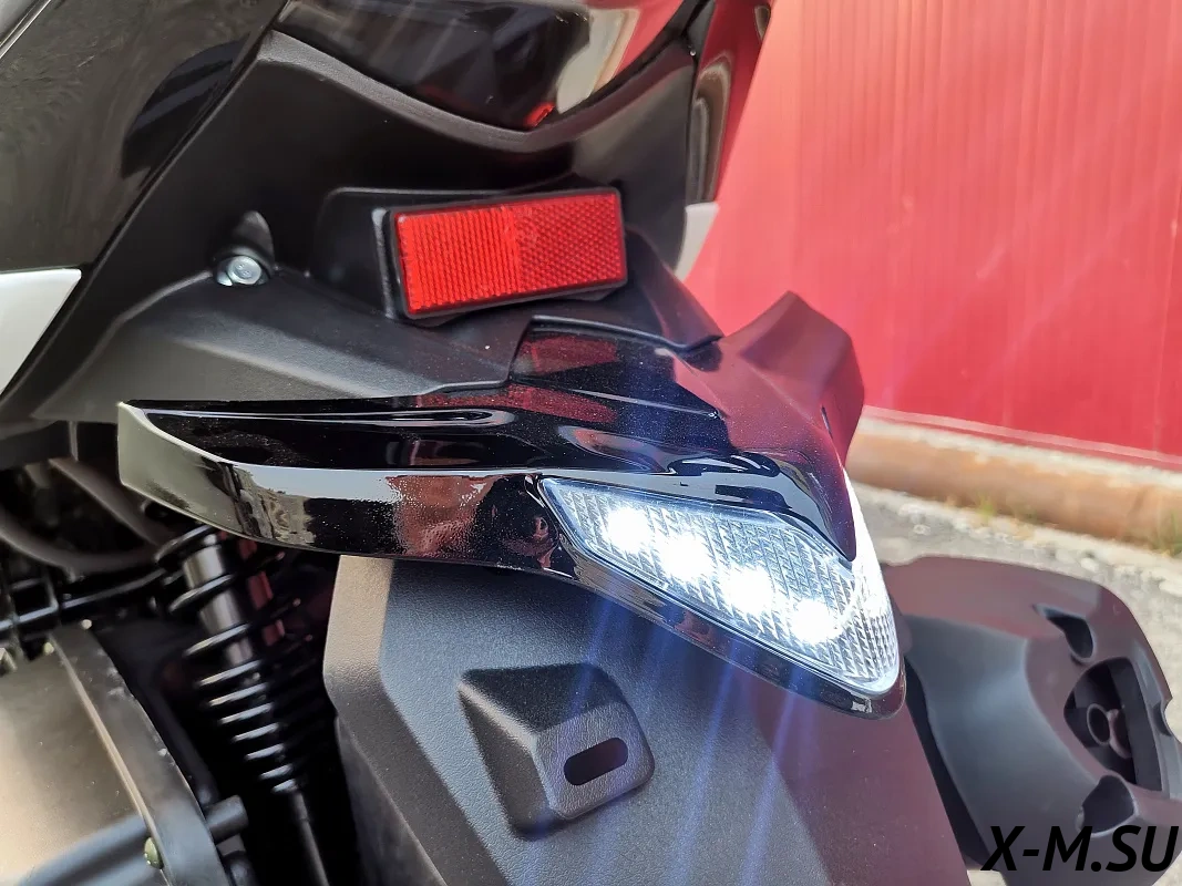 Скутер X-MOTORS CITY PRO
