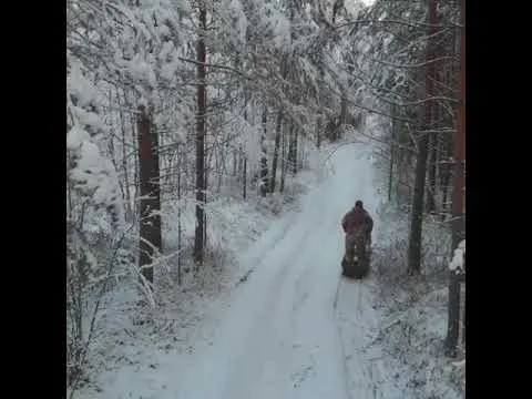 Мотобуксировщик IKUDZO красивый Ямал...