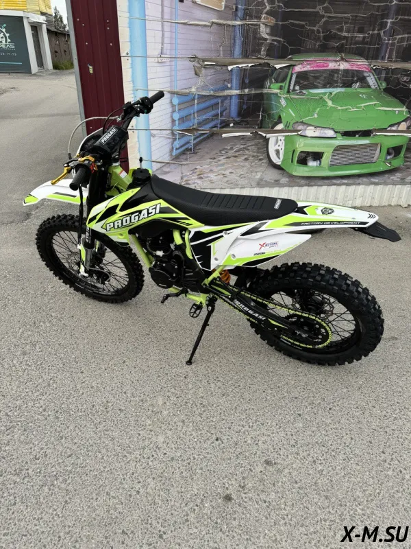 Мотоцикл Progasi SUPER MAX 300